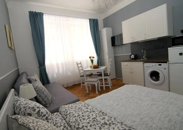 Allstar Vinohrady Ateliers Apartmán *